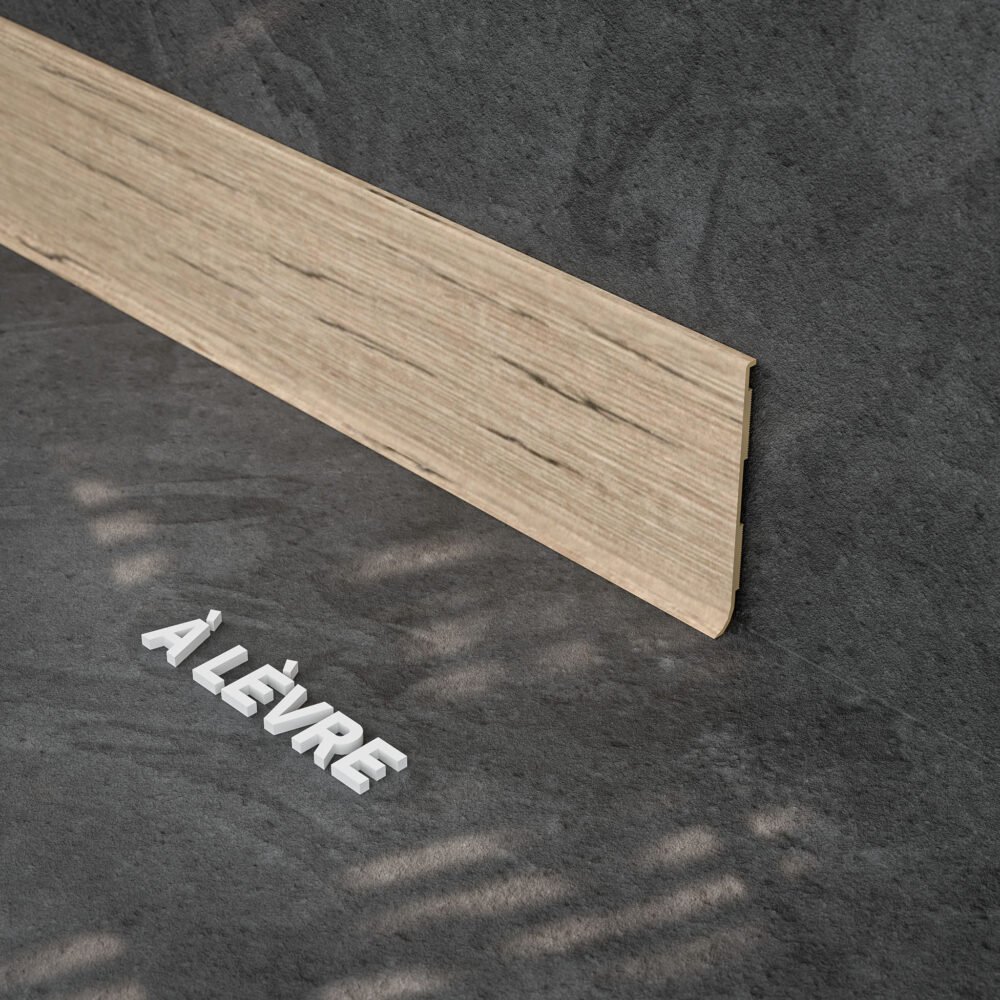 Quelles plinthes choisir selon le revêtement de sol ? 5 Plinthe PVC à Lèvre - Chêne Veiné